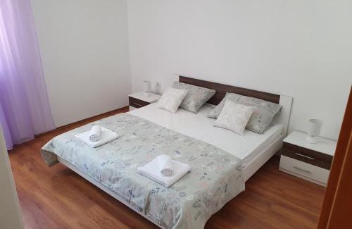 Kastel Sucurac House | Holiday home Kastela Village