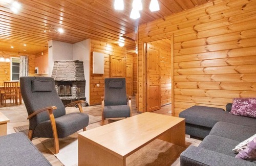 Iltasmaki House | Holiday Home Kivikko by Interhome