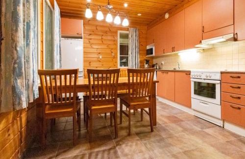 Iltasmaki House | Holiday Home Kivikko by Interhome