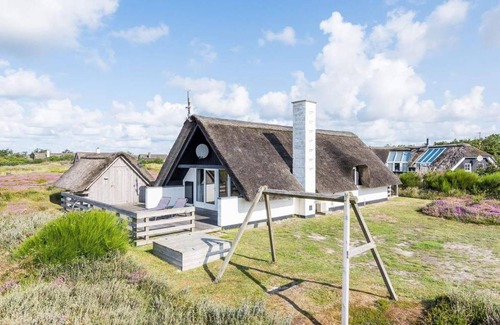 Nørre Lyngvig House | Holiday home Klegod