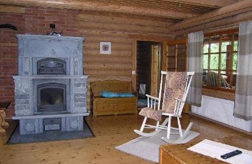 Maenttae-Vilppula House | Holiday Home Koivurinne by Interhome