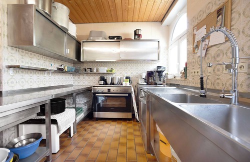 Oberreute House | Holiday Home 'Kraichgauer Haus' with Private Terrace, Private Garden and Wi-Fi