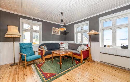 Sande House | Holiday Home Kvamsøy Storholmen