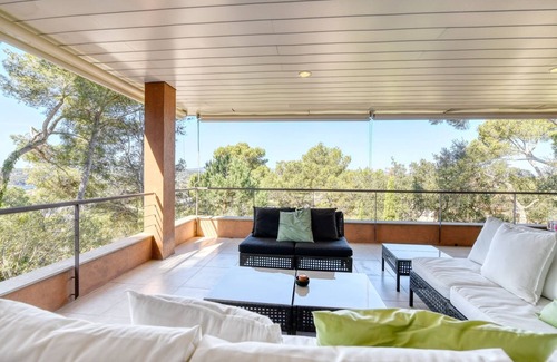 Llafranc House | Holiday Home 'La Brisa' with Sea View, Wi-Fi and Air Conditioning