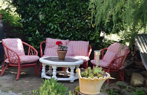 Bonac-Irazein House | Holiday Home "La Cardabelle" – Nature Retreat in Bonac-Irazein, Private Garden, Mountain Views