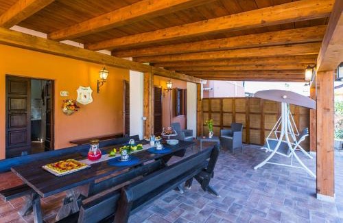 Bibbona House | Holiday Home La Casina by Interhome