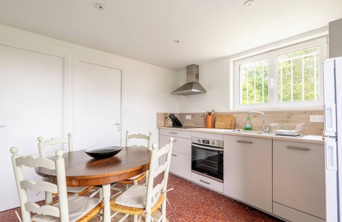 Saint-Vran House | Holiday Home 'La Maison Des Chevaux' with Private Terrace and Private Garden