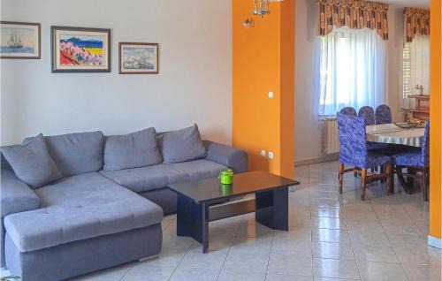 Presika House | Holiday Home Labin Presika Ii