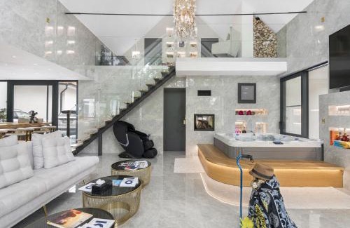 Dolni Laz House | Holiday Home Luxury Retreat Resort by Interhome