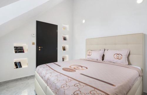 Dolni Laz House | Holiday Home Luxury Retreat Resort by Interhome