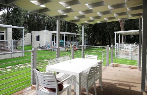 Baia Domizia House | Holiday Home Maxi Caravan Capri by Interhome
