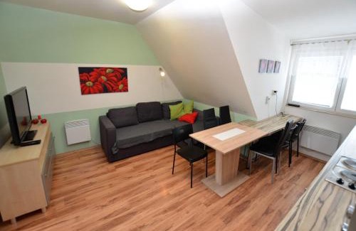 Medenec House | Holiday Home Medenec near Alšovka Ski Slope