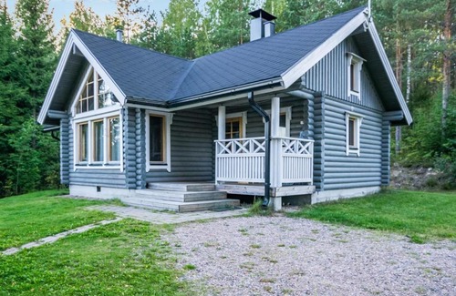 Mantyharju House | Holiday Home Metsälampi