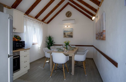 Donje Sitno House | Holiday Home Moliva