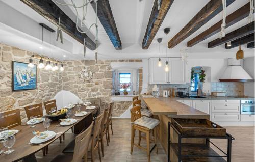 Murter House | Holiday Home Murter 18 With Seaview