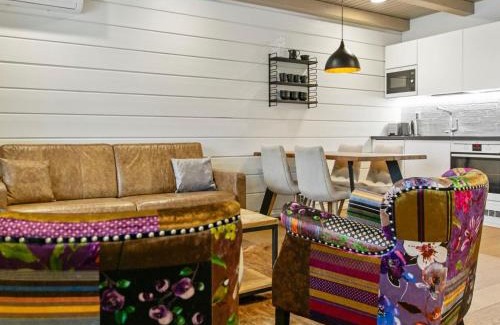 Ahtari House | Holiday Home Naava chalet 102 by Interhome
