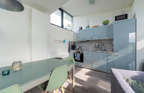 Vleteren House | Holiday Home near Kaag Lakes