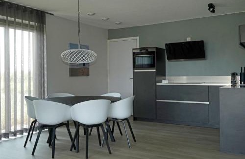 Tholen House | Holiday Home Oesterdam Resort by Interhome