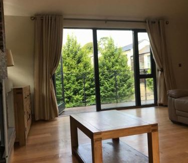 Cavan House | Holiday Home On Farnham Estate