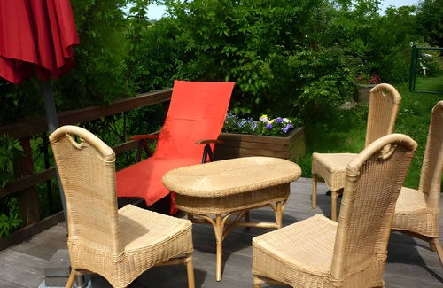 Neukirchen/Erzgeb House | Holiday Home 'Osterdeich' with Private Terrace, Private Garden and Wi-Fi