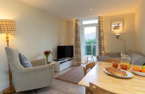 Alvie House | Holiday Home Railway House by Interhome