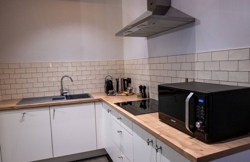 Ypres House | Holiday Home Relax With Sauna, Jacuzzi and Sunshower in Ypres
