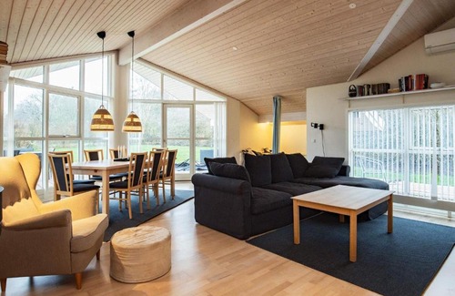 Ronbjerg House | Holiday home Roslev XVI