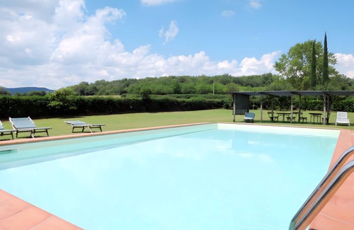 Montieri House | Holiday Home 'San Michele - Casa Convento' with Mountain View, Shared Pool and Wi-Fi