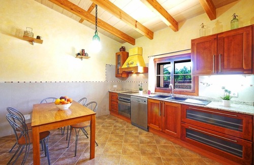 Algaida House | Holiday Home Son Garbi with Mountain View, Wi-Fi, A/C, Pool, Garden, Terrace & Balcony