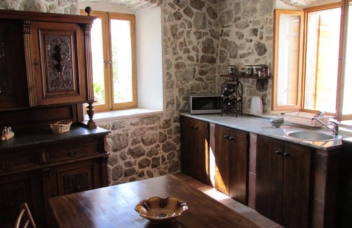 Donja Banda House | Holiday Home Stari Zoganj - Two Bedroom Holiday Home with Terrace and Swimming Pool