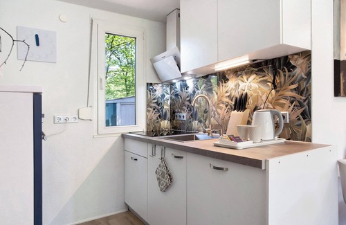 Bellin House | Holiday Home 'Strandhaus Am Haff' with Private Terrace, Shared Garden and Wi-Fi