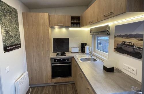 Wemding House | Holiday Home Tiny Haus Auszeit Am See by Interhome