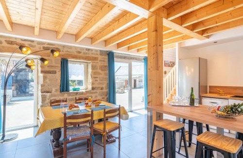 Primelin House | Holiday Home Ty ar Bilie by Interhome