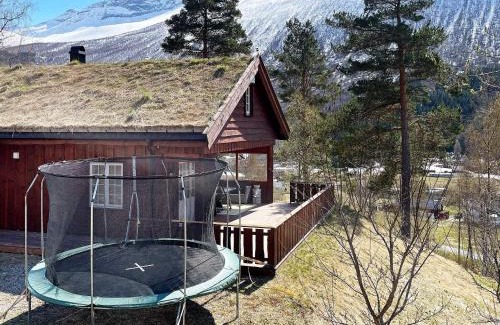 Norddal House | Holiday home Valldal IV