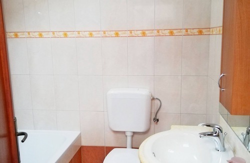 Petehi House | Holiday home Veljko, (16332), Barban, Croatia