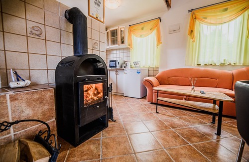 Brezice House | Holiday Home Vesna with Sauna