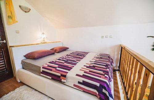 Brezice House | Holiday Home Vesna with Sauna