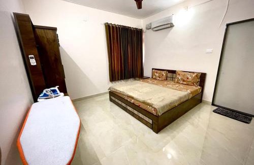 Adyar House | Holiday Home #Vibrant#Hear of the City #Family Only