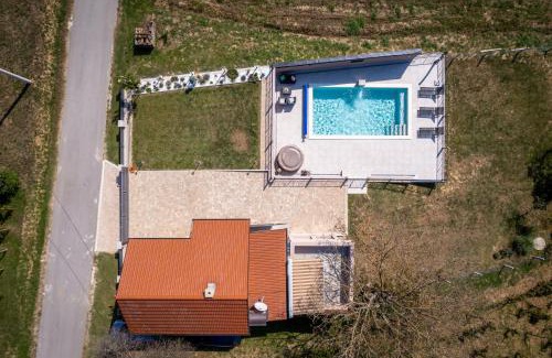 Kobasicari House | Holiday home Villa Antique