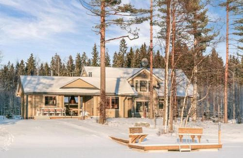 Pertunmaa House | Holiday Home Villa puronotko by Interhome