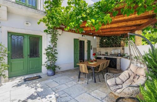 Radovani House | Holiday Home Villa Radovani by Interhome