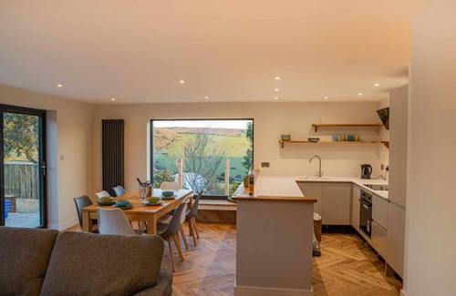 Torpoint House | Holiday Home with heated swimming pool