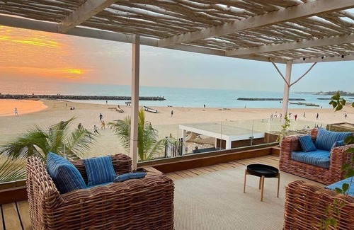 Saly Niakhniakhal Villa | Holiday home with hotel service on the beautiful beach of Saly: beach house MIMA