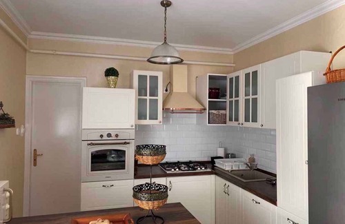 Gyenesdias House | Holiday home with pool, air conditioning and WiFi