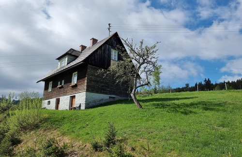 Lavamuend House | Holiday Home 'Zankl' with Terrace & Wi-Fi