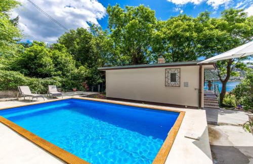 Bakarac House | Holiday Home Zita