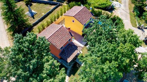 Makovci House | Holiday Homes Sunny Twins by Rent Istria