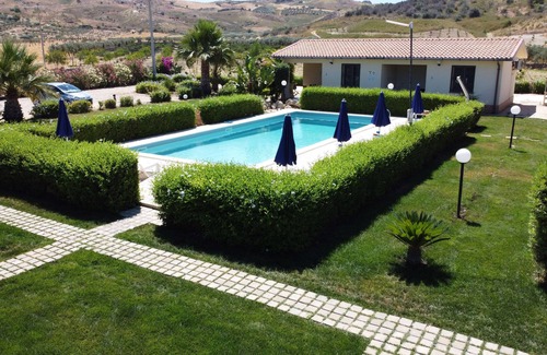 Cattolica Eraclea House | Holiday homes with pool and garden, close to the sea and very well connected .