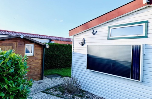 Onderdijk House | Holiday house Balu am Wasser- anglers are welcome!