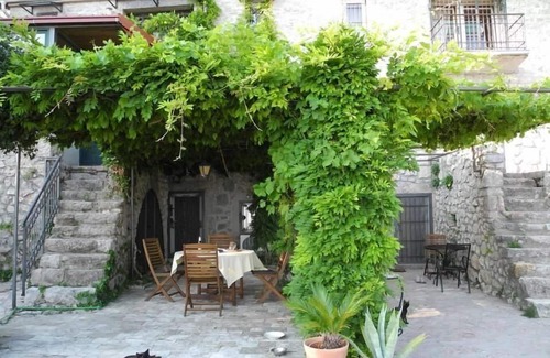 Lapcici House | Holiday house Budva for 1 - 4 persons with 2 bedrooms - Holiday home